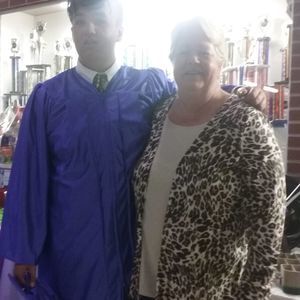 Meet your Posher, Becky